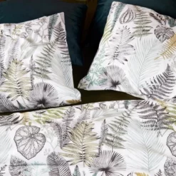 Bettwäsche At Home By Beddinghouse Primeval Green Baumwolle 7 Bettwäsche At Home By Beddinghouse Primeval Green Baumwolle -BEDSUPPLY VerkäufeBEDSUPPLY Verkäufe 2 Primeval Green Detail 1