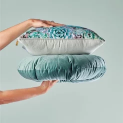 Zierkissen KAAT Amsterdam Mandarin Graugrün (40 X 40 Cm) -BEDSUPPLY VerkäufeBEDSUPPLY Verkäufe 5 Mandarin Grey20Green 03 Mood